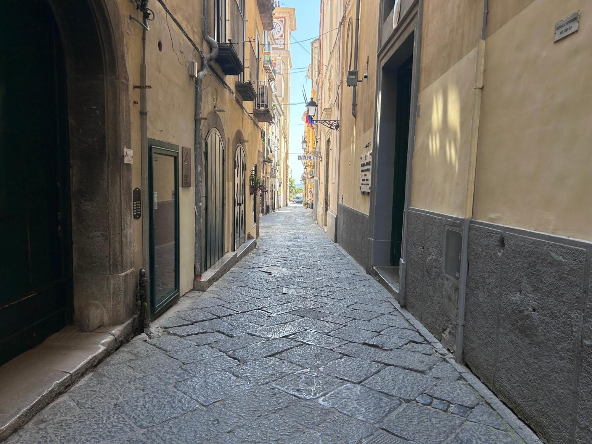 Largo Cassavecchia Apartment Salerno Exterior photo