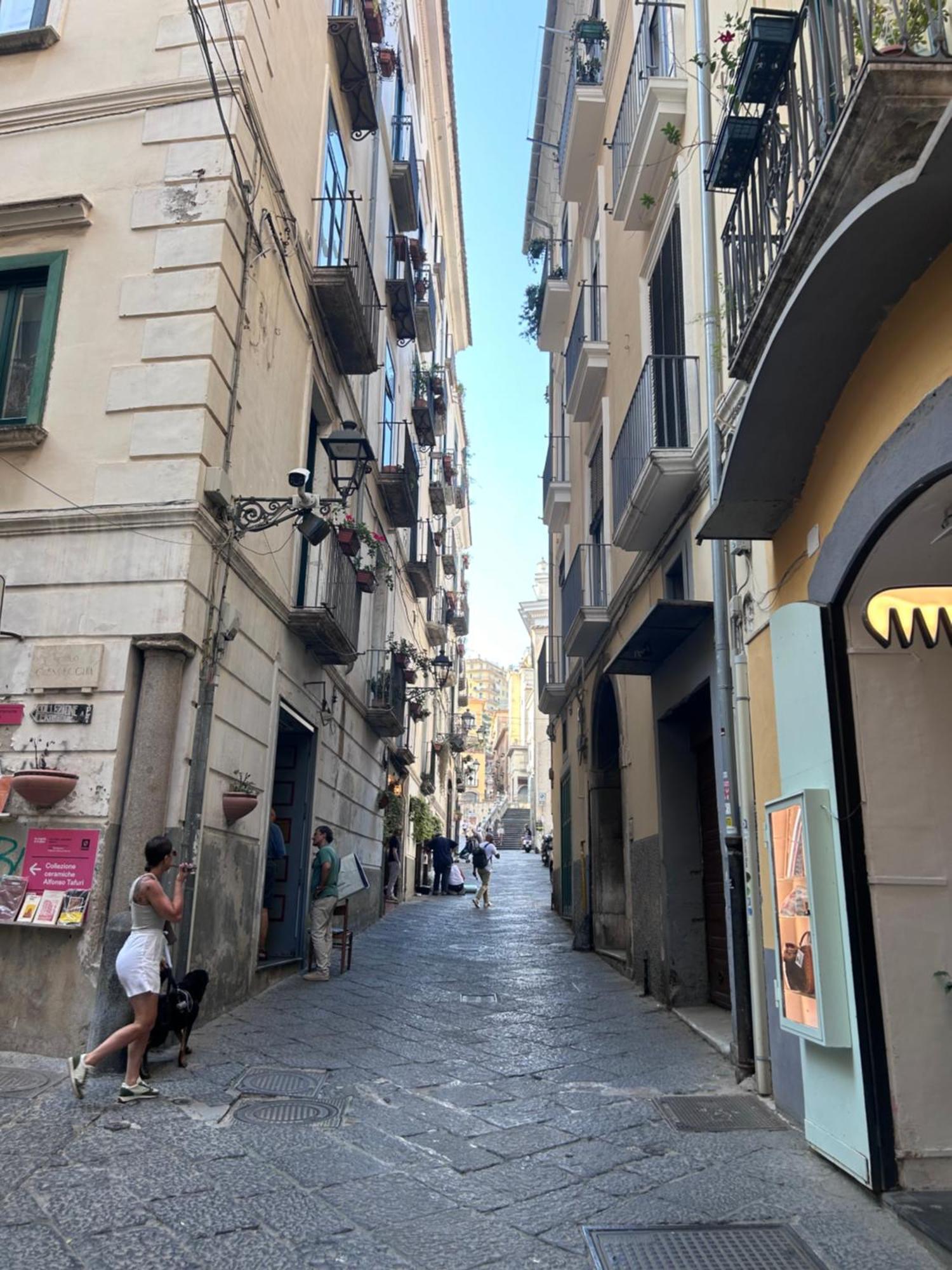 Largo Cassavecchia Apartment Salerno Exterior photo